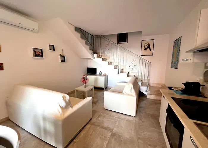 Margherita House - Key To